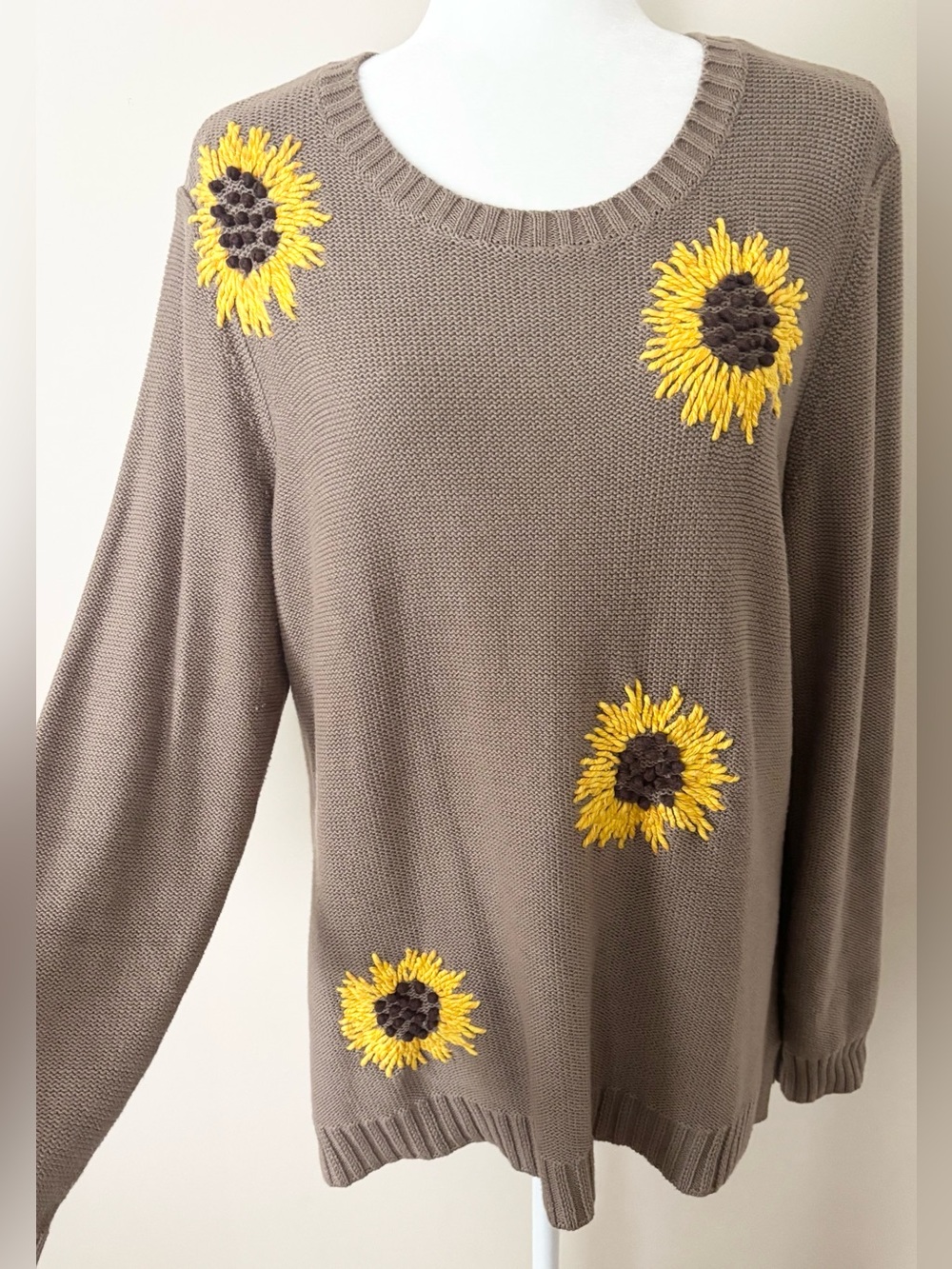 Coldwater Creek Light Brown Sunflower Oversized Cotton Blend Sweater - Picture 2 of 12
